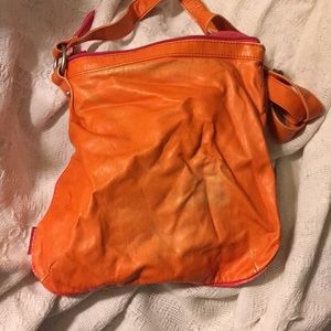 UNIONBAY Bags - Union Bay Orange and Pink Crossbody UNIONBAY Bags - Union Bay Orange and Pink Crossbody